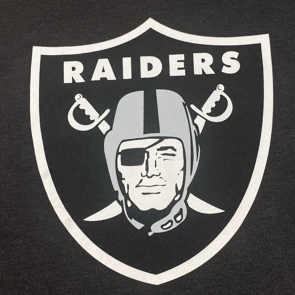 Oakland Las Vegas Raiders NFL Nike T-Shirt Women Small Black Gray Short Sleeve